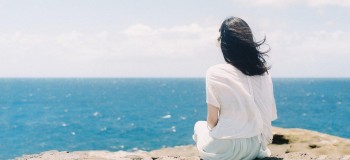 【現(xiàn)代詩(shī)歌】海上花 文/冰山雪蓮